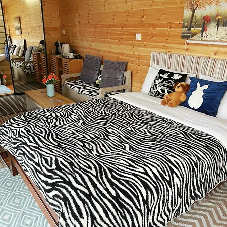 The In The Woods Chalet *