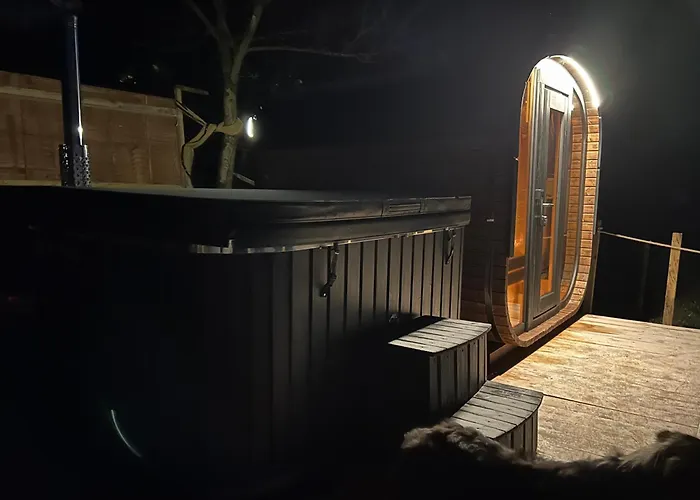 The In The Woods Chalet *