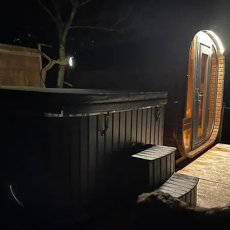 The In The Woods شاليه *